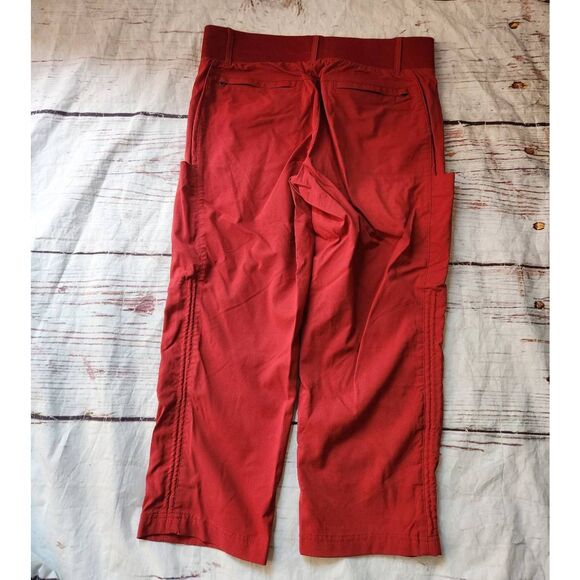 Title Nine Recycled Clamber 2.0 Hiking Capris Size 10 NWOT - Picture 3 of 6